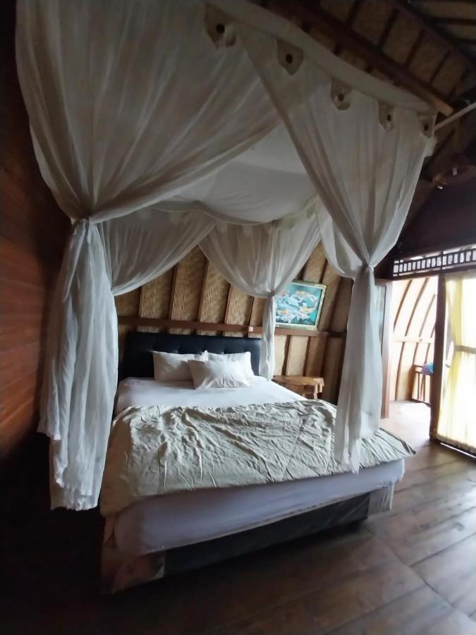 Tiing Bali Guest House Kubupenlokan Esterno foto